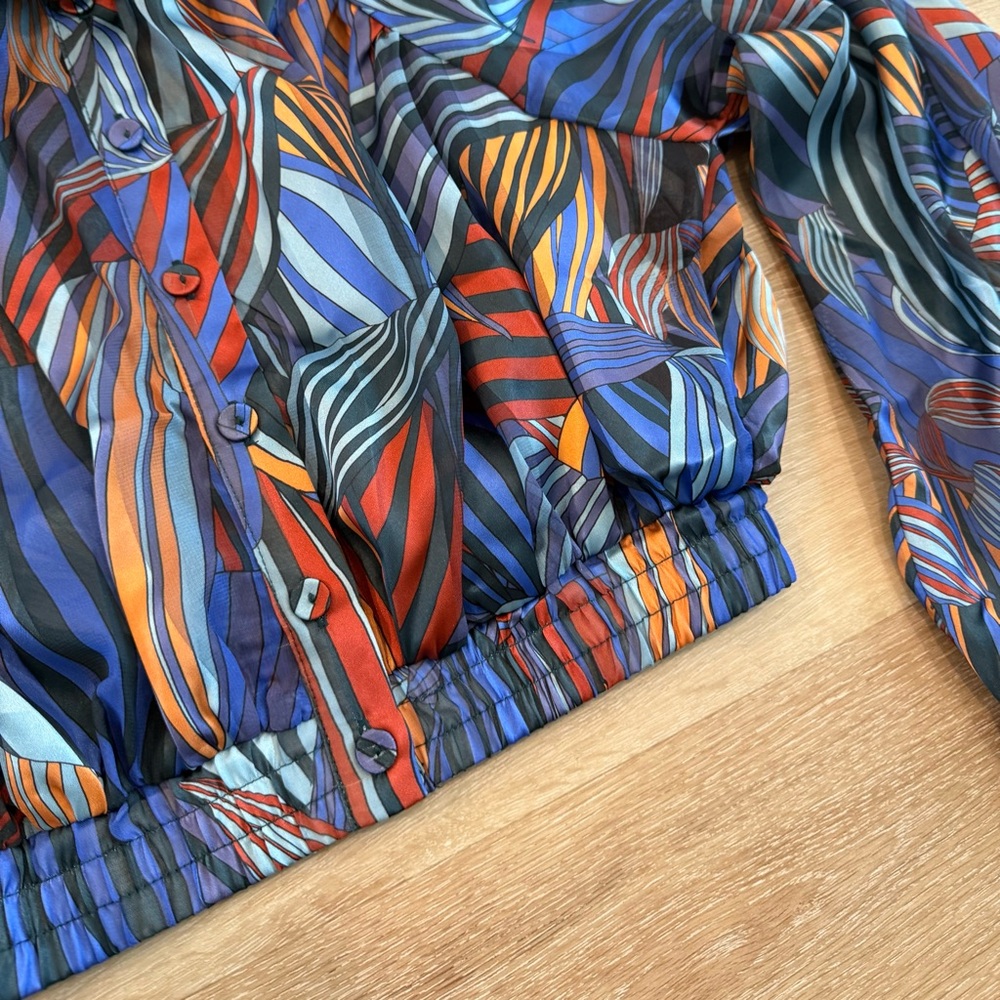 Colorful Abstract Top - Picture 4 of 5